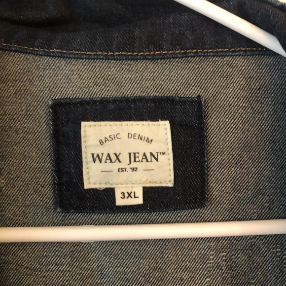 Distressed jean jacket - Picture 2 of 2